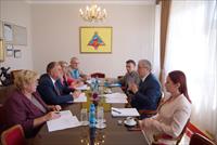 Ombudsman prof. dr. Ljubinko Mitrović at a meeting with the Mayor of Prijedor