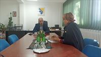 Ombudsman Dr. Jasminka Džumhur at a meeting with the director of the Center for Social Work Zenica